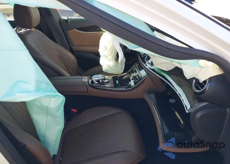 2019 Mercedes-Benz E 300 from USA, damaged, VIN WDDZF4JB3KA515414